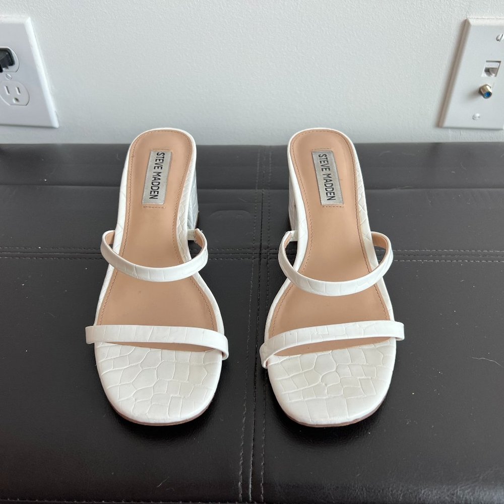 Steve Madden Issy